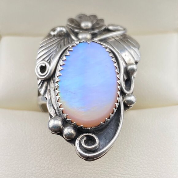 RARE Vtg. Native American Navajo A. EDSITTY Abalone Ring Size 8 Sterling Silver - Picture 13 of 16